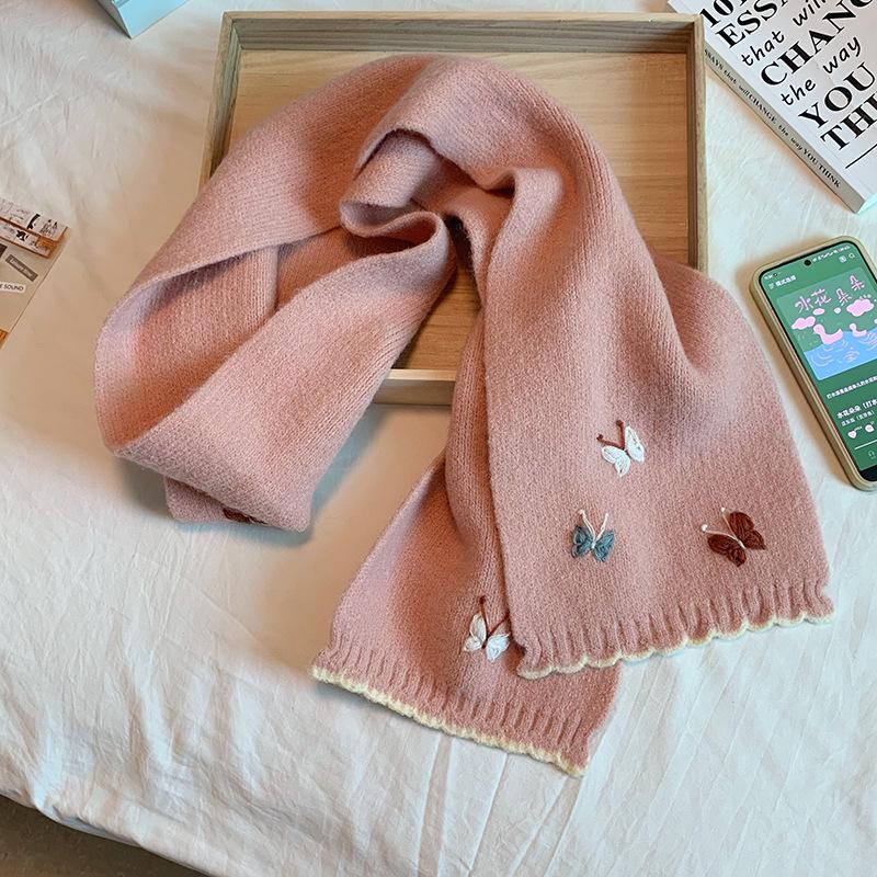 Japanese Style 3D Butterfly Embroidered Scarf - Autumn Winter Women s Knit Warm Neckwear 135-175CM розовый