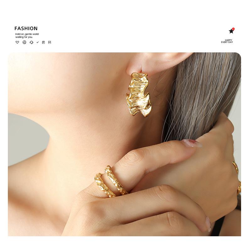 Geometric Pleated Texture Gold-Plated Titanium Earrings