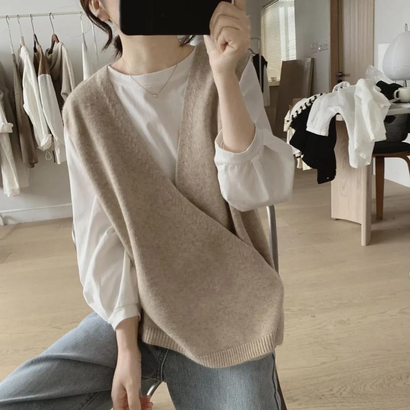 Vest for Women V-neck Sleeveless Tops Knitted Sweater Vest Oversize Loose Fit Loose Pullover Casual Versatile Sleeveless Sweater Vest