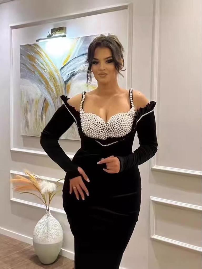 Elegant Black Rhinestone Long Sleeve Bandage Evening Dress