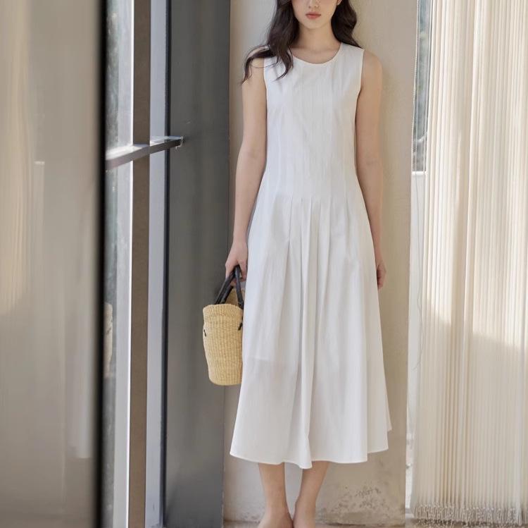 Ärmelloses Weißes Plissiertes A-Linien-Sommerkleid für Damen