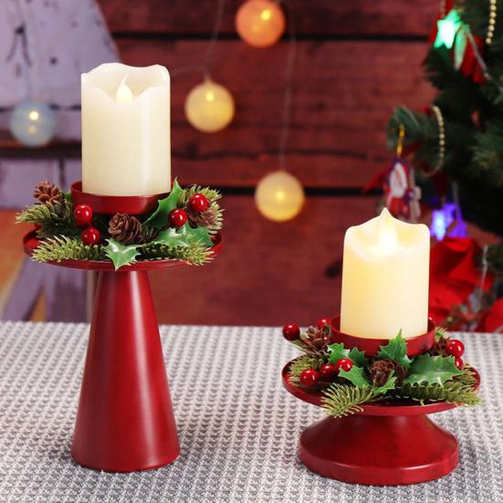 2Pcs/Set Christmas Wreath Candle Holder Vintage Iron Art Candlestick Christmas Wedding Party
