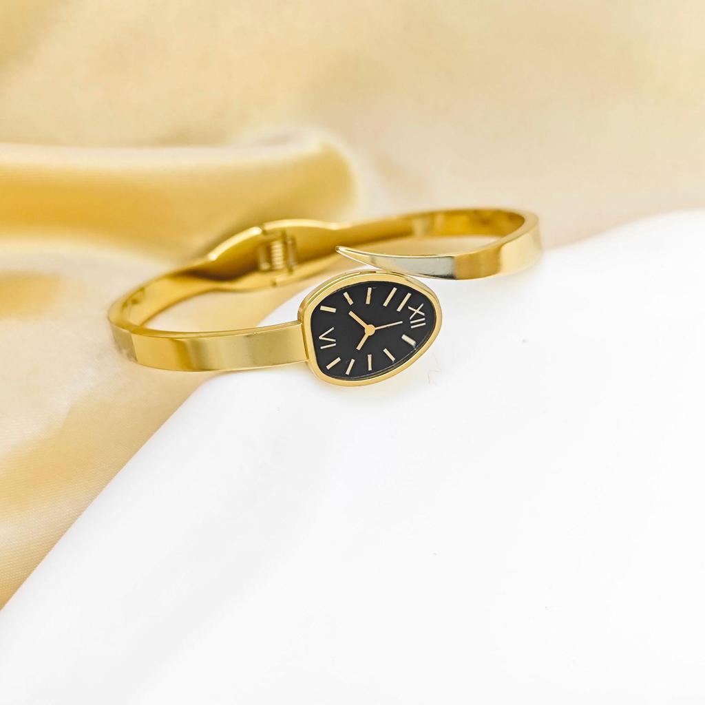 Roman Dial Titanium Steel Non-Fading Bracelet: Luxurious Hollow Strap Watch Bangle Jewelry