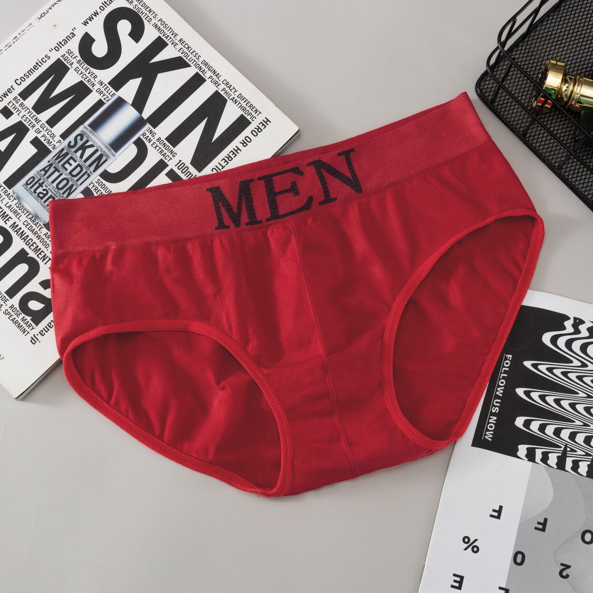 

Чоловіча білизна безшовна, дихаюча, зручна, середньої посадки One Size червоний