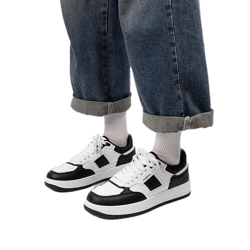 Global Classic Black and White Board Shoes New Niche Versatile Platform Shoes Breathable Soft Sole Casual Sports Shoes Men HY509