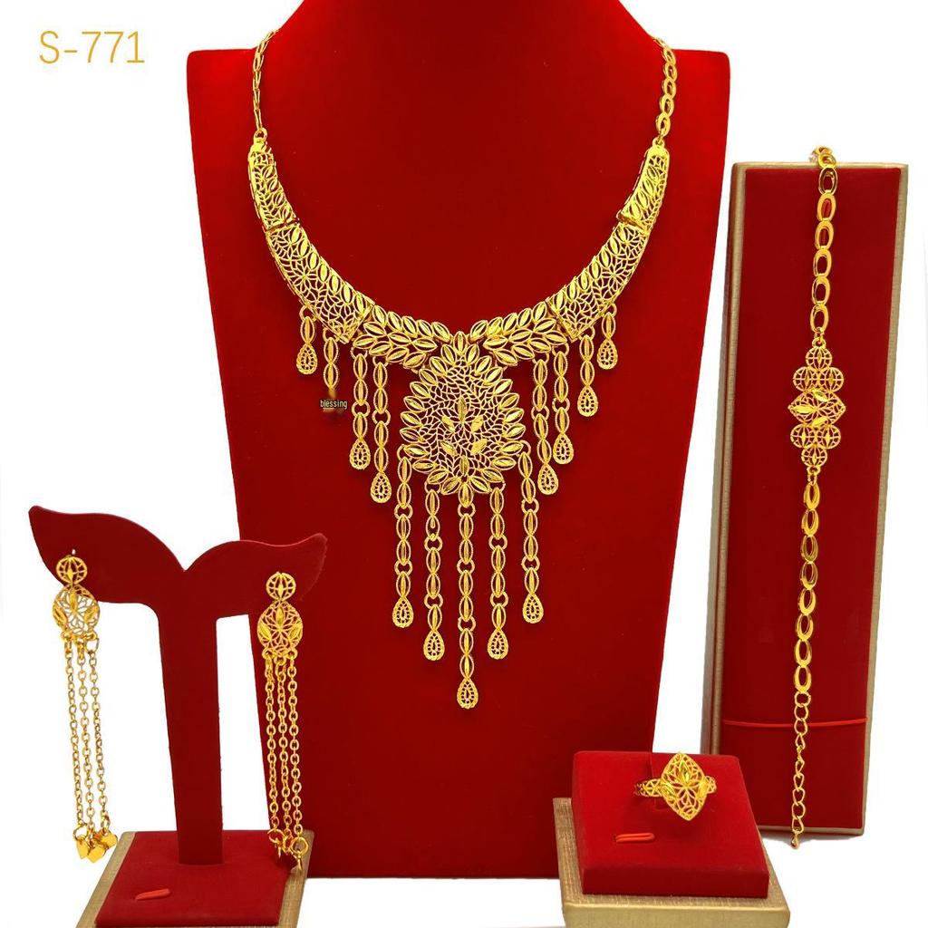 Dubai Wedding Jewelry Set: Ethnic Brass Gold-Plated Necklace, Earrings, Ring, and Bracelet.