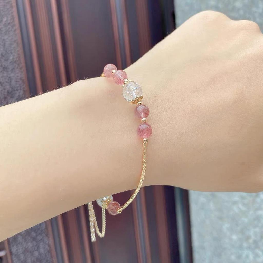 Qiaoen Exquisite Strawberry Crystal Bracelet for Women - Luxury Niche Design Beaded Jewelry, Perfect Bestie Gift