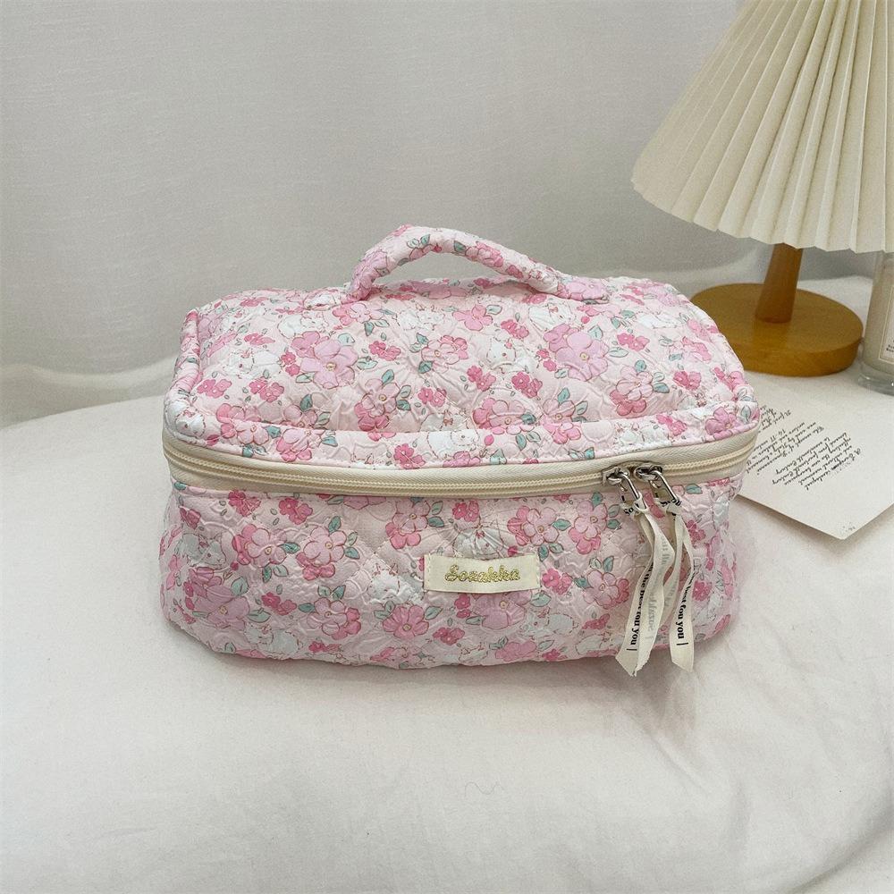 New Cartoon Ladies Travel Cosmetic Bag Retro Floral Makeup Case Cute Girls Storage Bag