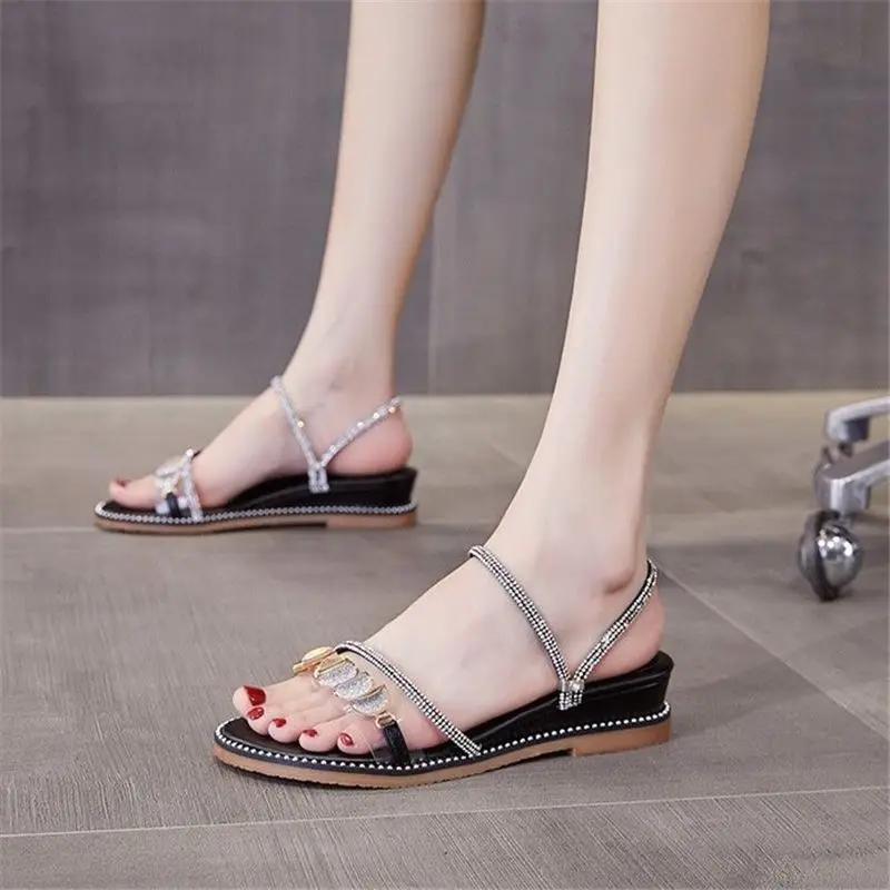 Fashion Beach With Low Heels Woman Shoes Luxury 2025 Original Vintage Summer Shoe Sale The Best High Quality Trending Sandals for Women