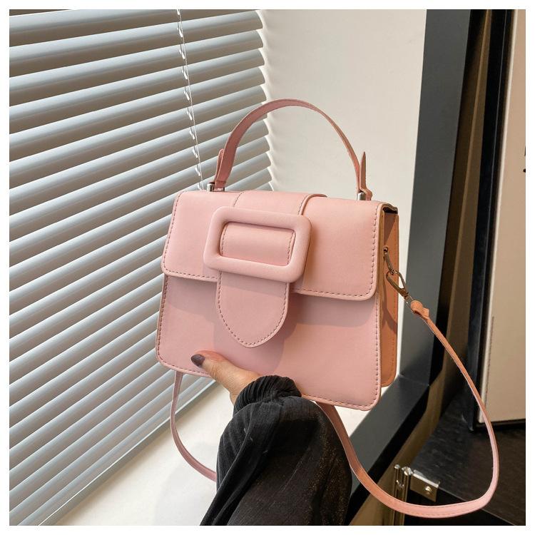 

2025 summer new fashion casual foreign style women simple fashion casual portable shoulder crossbody small square bag розовый