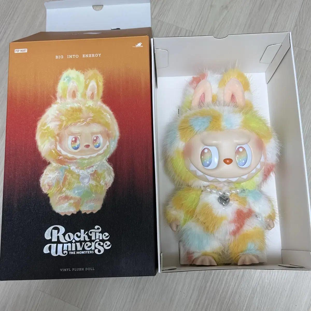 

Лабубу Зажигает Вселенную