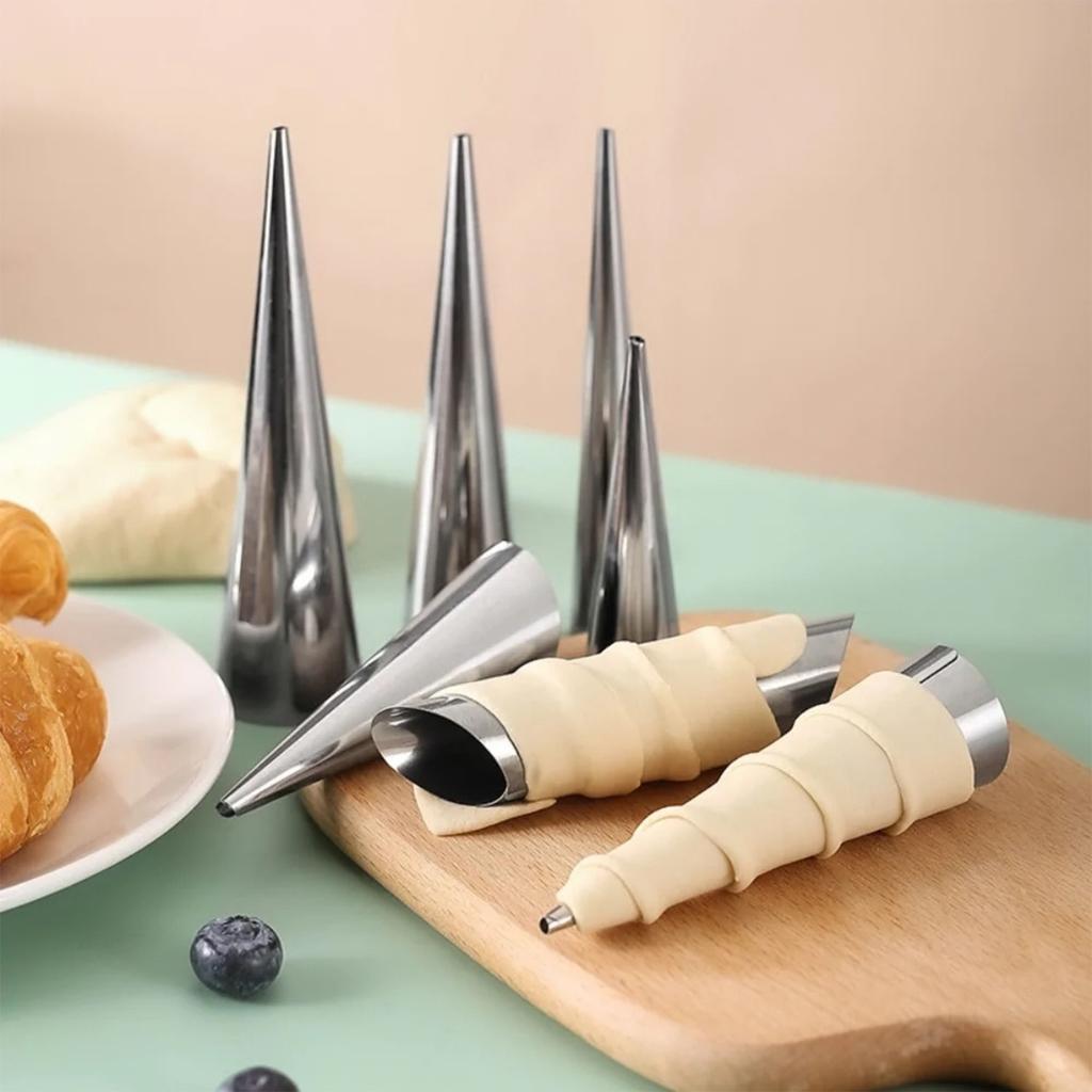 Taipintee 10-Piece Bread Baking Pan Set, Conical Cylinder/Round Tube Bidirectional, Stainless Steel, Silver