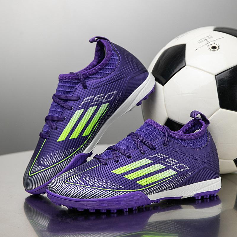 2025 new children's football shoes boys and girls broken nails T people grass students game training football shoes 31-40
