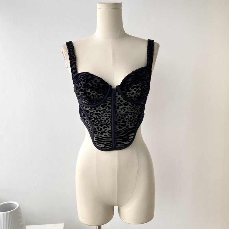 

Экспорт Мода Леопардовый Принт Бархат Выжженный Цветок Перспектива Сетка Майка Сексуальная Открытая Спина Косточки Асимметричный Короткий Топ Black/In Stock S