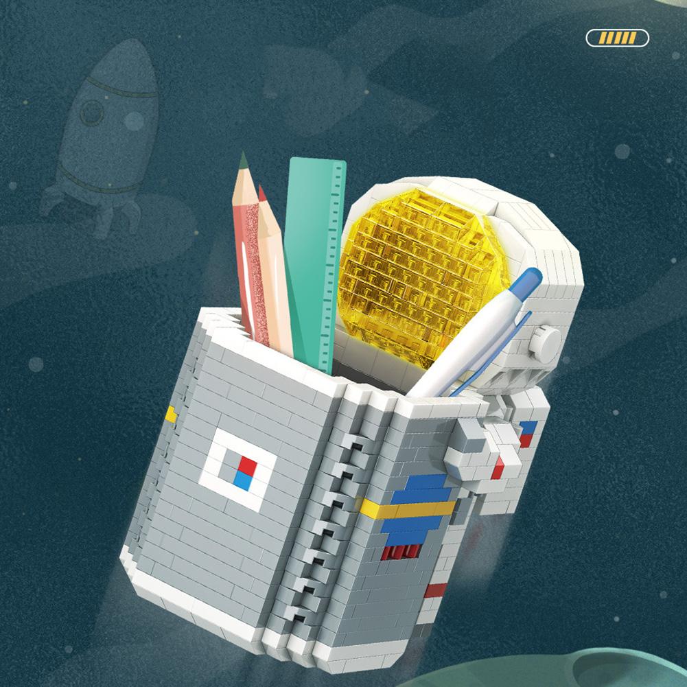 Cartoon Astronaut Building Blocks Pen Container Holder Micro Diamond Small Particles Assembled Building Blocks For Gifts