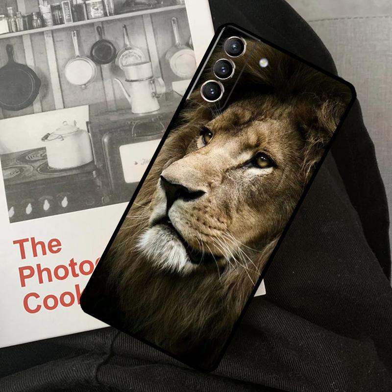 King Of The Jungle Lion Phone Case For Samsung Galaxy S23 S22 S24 Ultra S20 S21 S24 FE S9 S10 Plus Note 10 20 Ultra