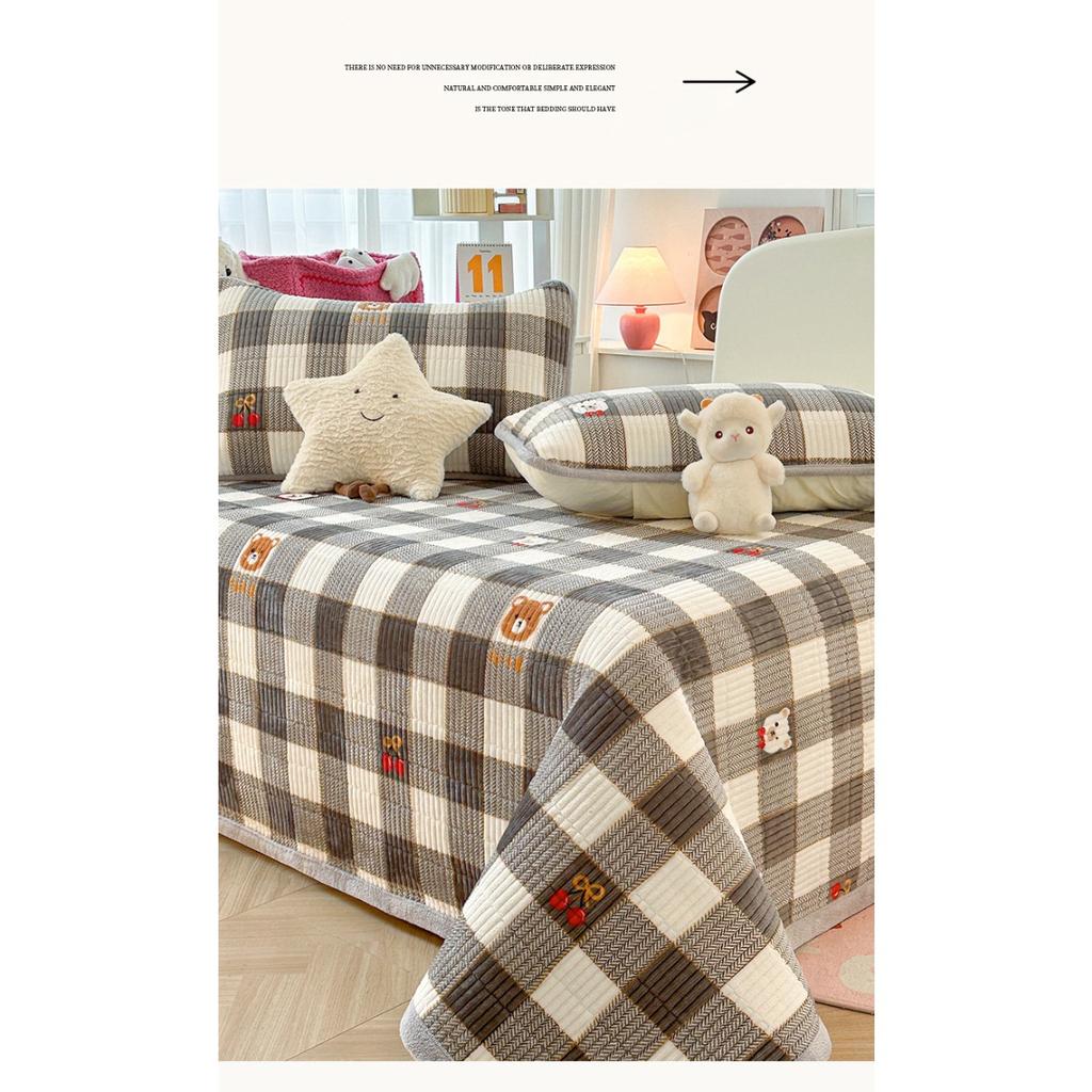 Zimní silný mléčný sametový přehoz na postel, tatami rohož s bavlněným kang přehozem, protiskluzová matrace, hřejivé prostěradlo z korálového sametu