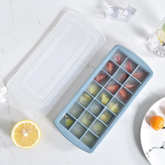 Ice Cube Tray with Lid 21-Cavity Large Square Silicone Ice Cube Mold Food-Grade Easy-Release Spill Proof Ice Cube Maker for Freezer