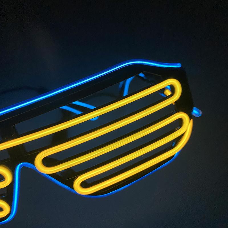 Festival Mixed Colors Glowing LED Glasses Fluorescence Party Supplies Light Up Glasses Men Women Christmas Eyewear Costume