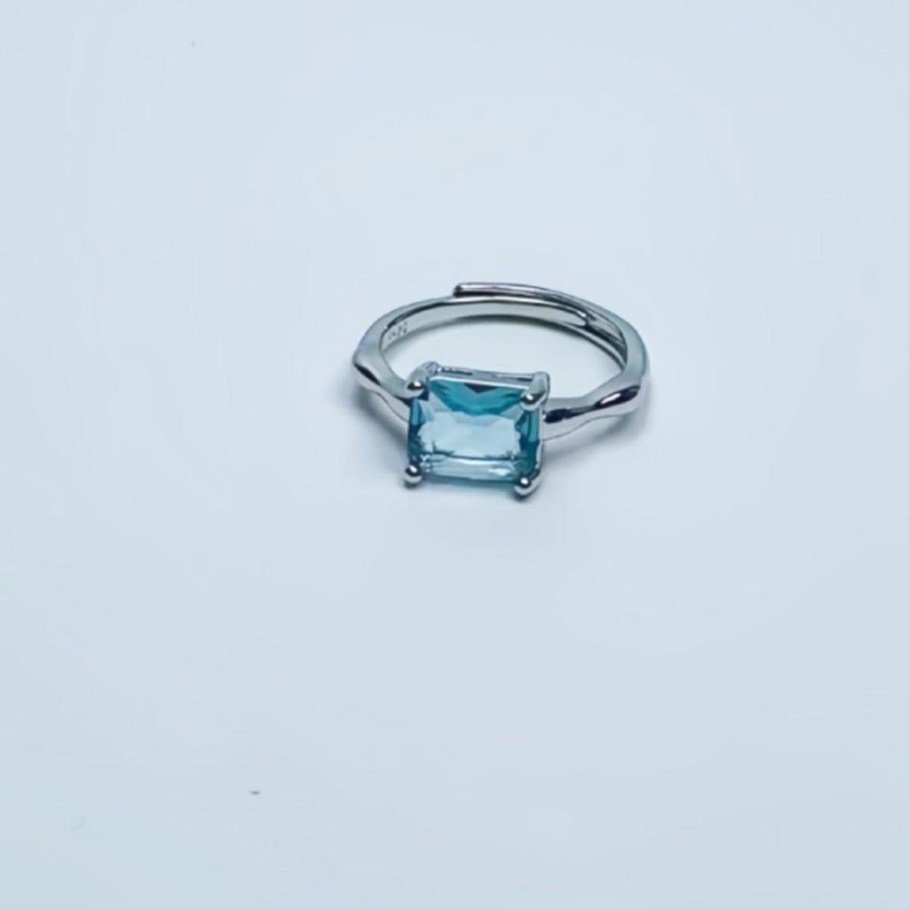 Elegant Blue Zircon Square Ring In French Light Luxury Style