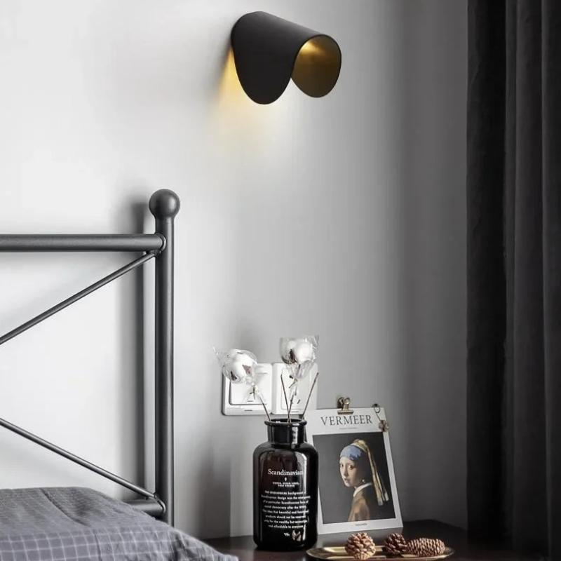 Modern Minimalist Art Wall Lamp Rotating Nordic Creative Living Room Bedroom Bedside Lamp Exhibition Hall Corridor Background