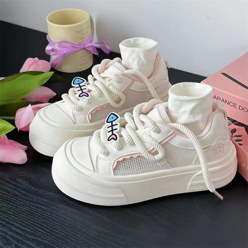 Thick-soled transparent net little white shoes women's 205 summer new niche vacation wind big head board shoes