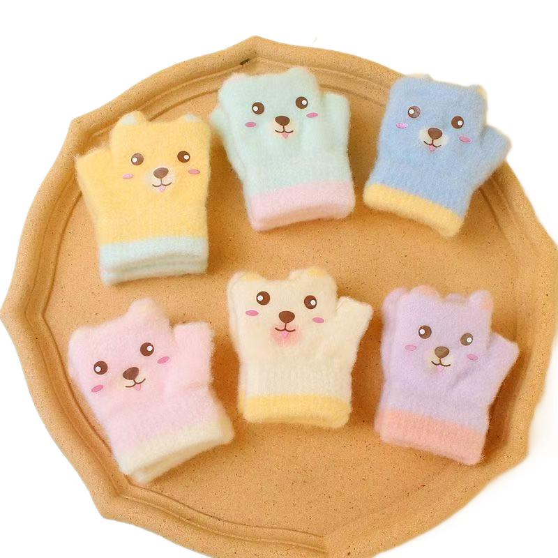 Spring 2021 Korean Style Elegant Bell Sleeve Lace Pullover for Women - White Trendy Top