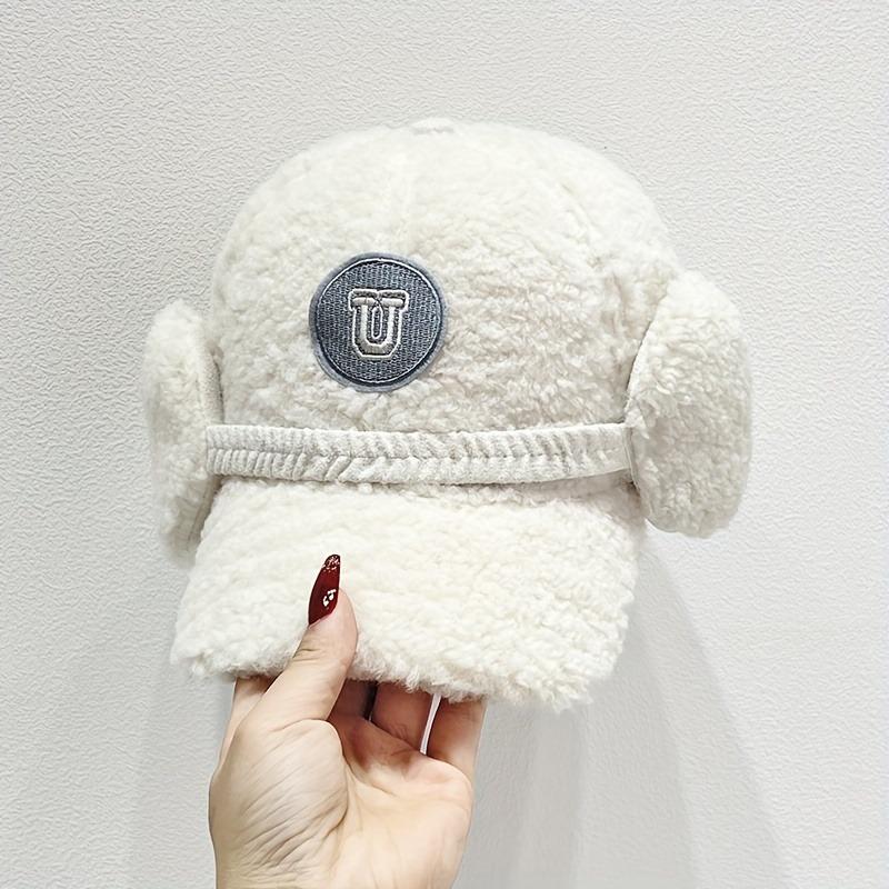 New Style Unisex Baseball Cap for Winter, Thickened And Warm with Ear Protection, Versatile Embroidered U Letter Plush Flat Cap.