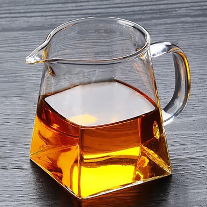 Shangqi Square Glass Fair Cup