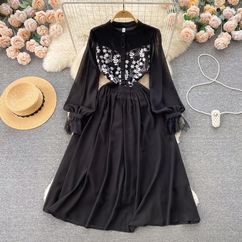 

Французские шикарные шифоновые платья для женщин с круглым вырезом и вышивкой, лоскутное платье с длинными пышными рукавами, осеннее универсальное платье, дропшиппинг M чёрный