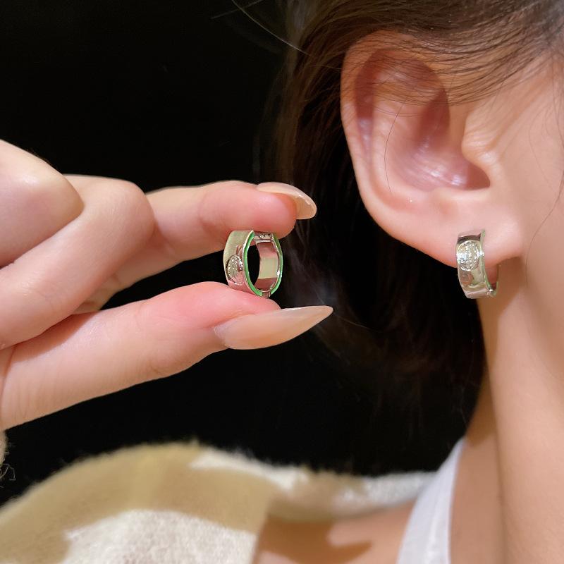 

Новые круглые серьги с зеленой эмалью модного дизайна и серьги с необычной геометрической формой для женщин