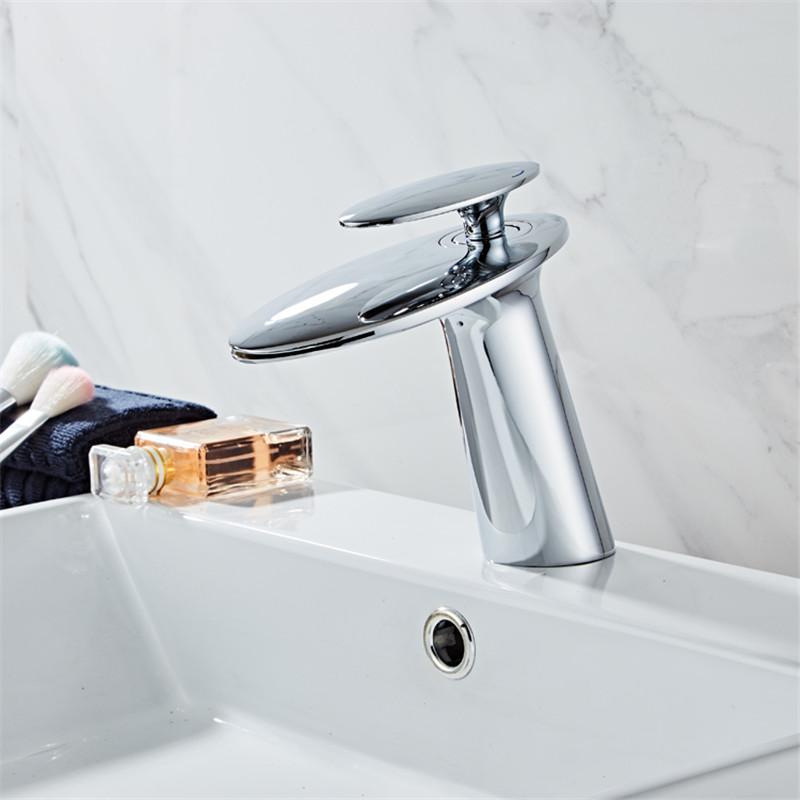 

Золотой смеситель для раковины Латунный смеситель для ванной Водопад Холодный и горячий смеситель Кран для раковины Однорычажный Настольный Золотой/Розовое золото