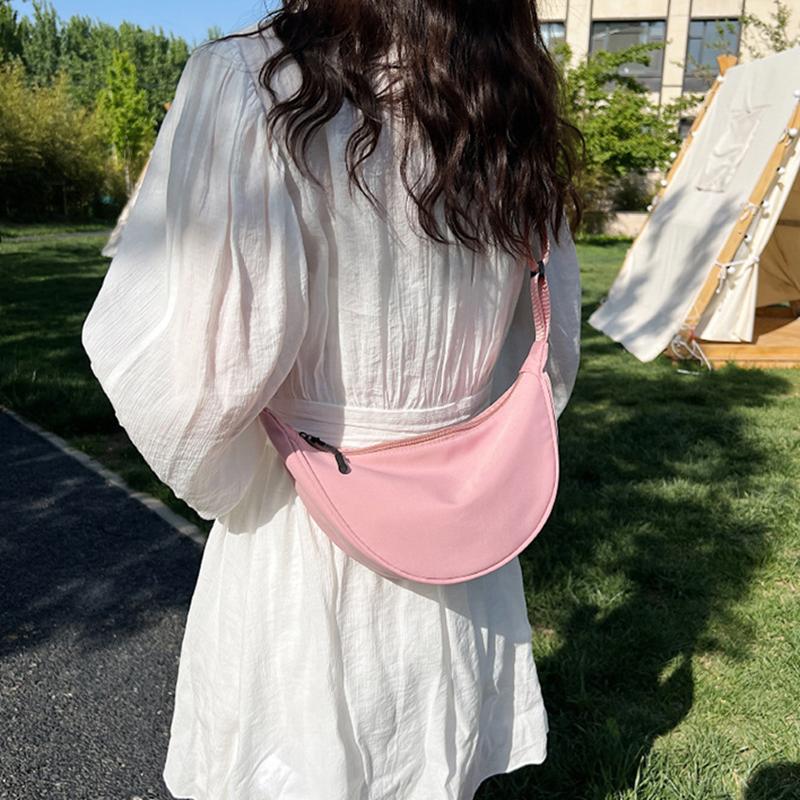Dumpling Bag - Stylish And Lightweight Shoulder Bag/Crossbody Sports Bag