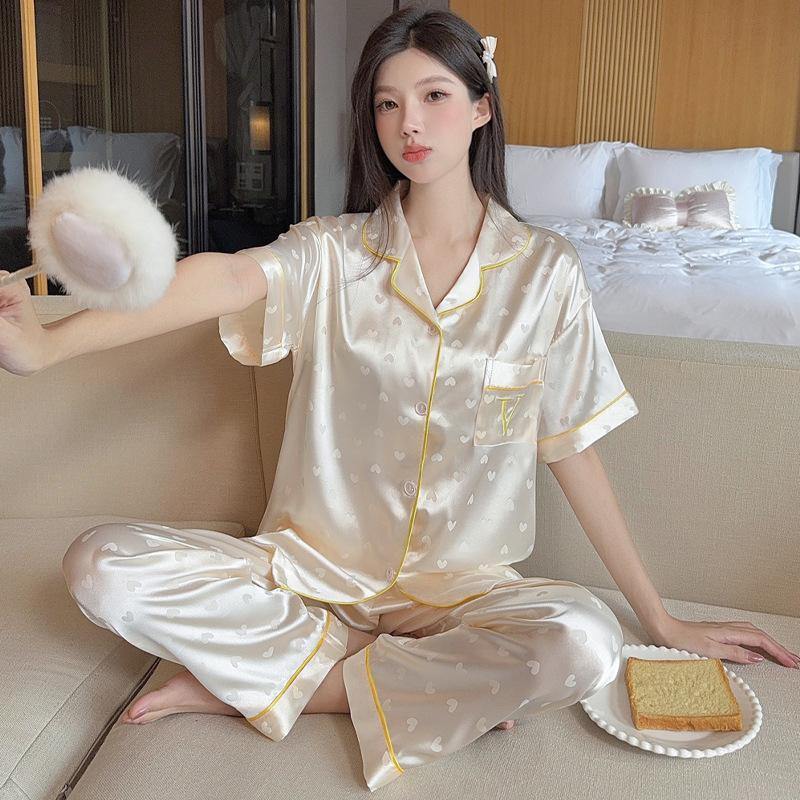 Sweet And Cool Girl Ice Silk Pajamas Women'S Summer Short-Sleeved Trousers Casual Lazy Style Loungewear Can Be Worn Outside