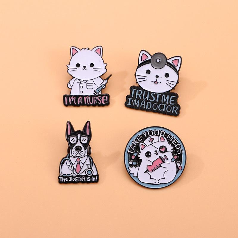 4PCS Cute Animal Doctor Nurse Enamel Pins Cartoon Dog Cat Stethoscope Medical Metal Badge Lapel Brooch Denim Jewelry Accessories