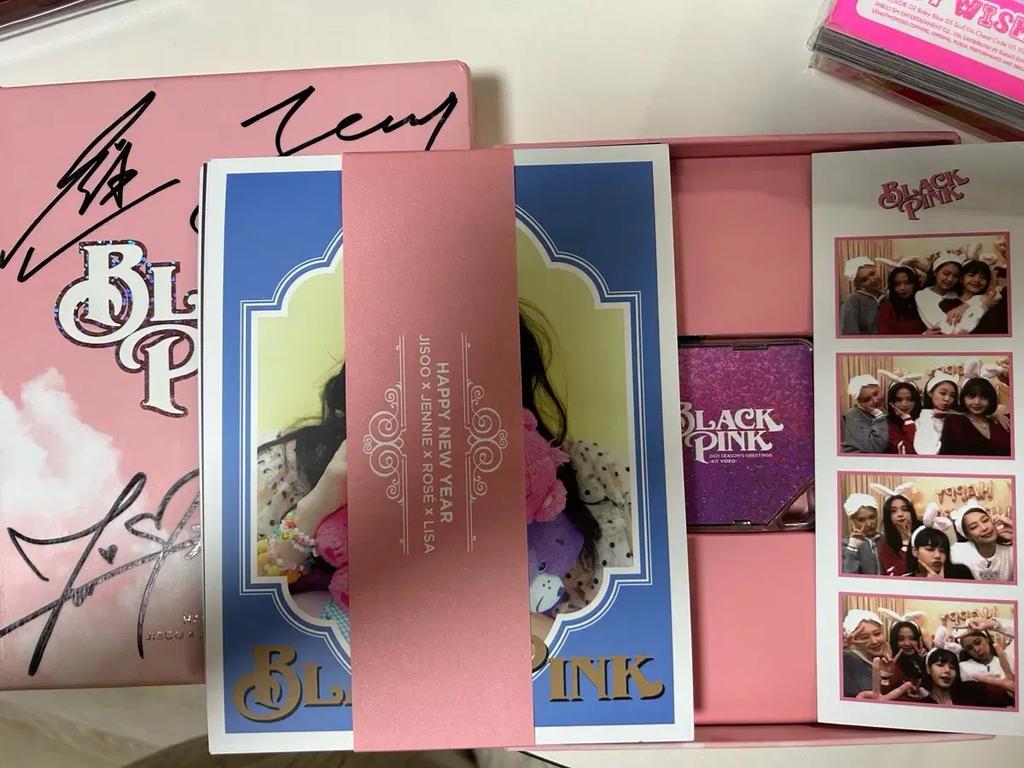BLACKPINK 2021 Säsongshälsningar Signerad Begagnad