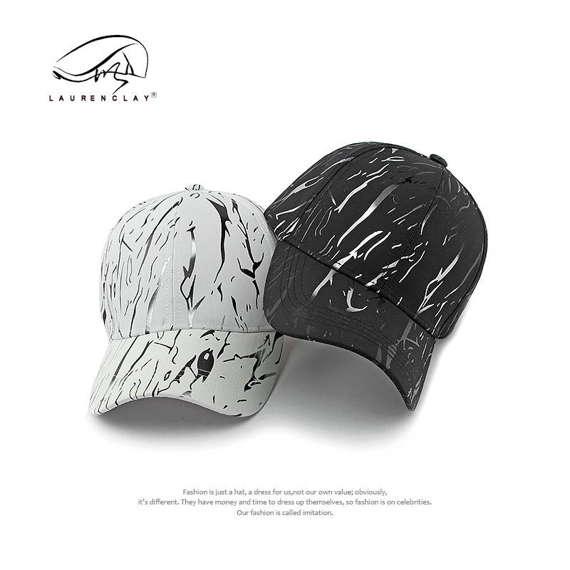Hat Men's Breathable Outdoor Sunscreen Sun Hat Hard Top Baseball Cap Women's Versatile Personality Graffiti Cap Tide