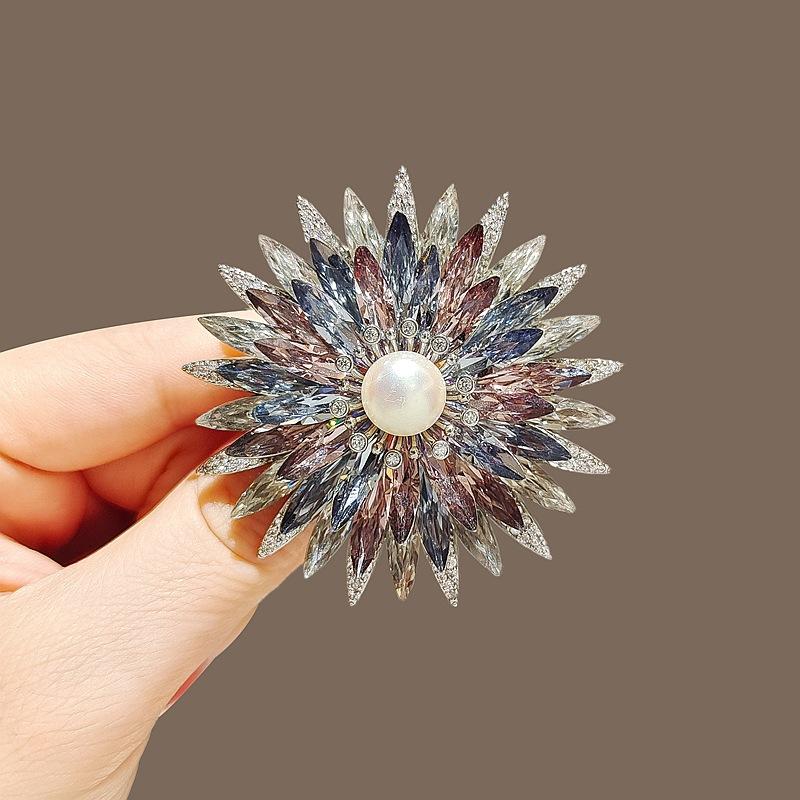 Ancient style auspicious clouds peony flower brooch elegant temperament high-end fashion corsage cheongsam Hanfu suit pin accessories