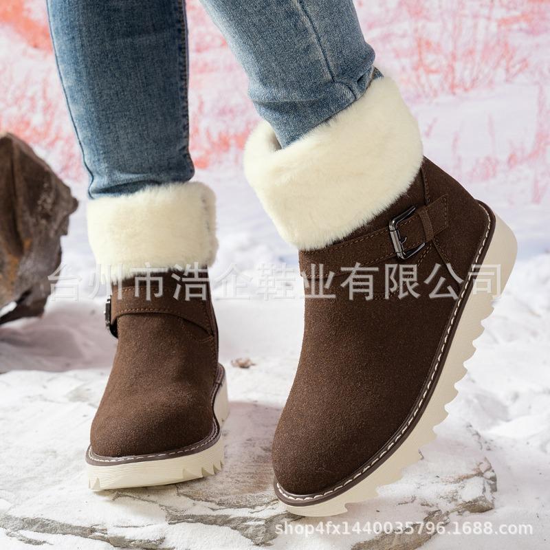 Hochwertige Fließband-Massenproduktion nicht-kalte klebrige Schuhe, neue Herbst- und Winter-Mittelrohr-Schneestiefel mit dicker Sohle