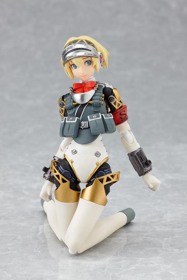 Figma Aigis Heavy Armor Ver Persona 3 FES Wonder Festival 2011 Summer Exclusive Figure