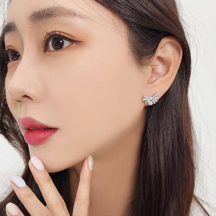 Volare Savezone03 Cubic Frill Ribbon Decorated Needle Earrings 2 Colors Savsss1493 (13192696)