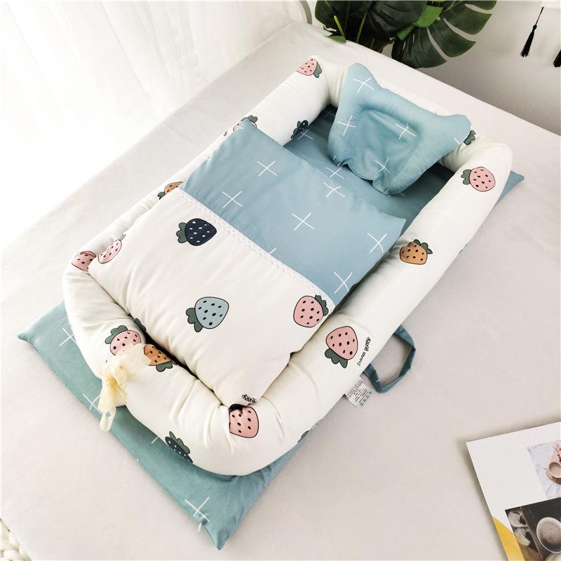 Portable Bionic Baby Crib: Removable, Washable, and Isolated Sleeping Bed for Newborns