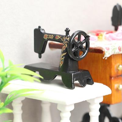 Decorative Portable Useful Lightweight Mini Furniture Dollhouse Miniatures Decor Accessories Sewing Machine