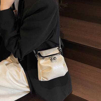 Premium Textur Silber kleine Tasche Damen neu vielseitige Kette Umhängetasche Handy-Tasche modische Mini Wasserpass-Tasche