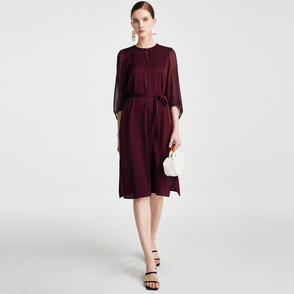 Tranquil luxury and grandeur: Spring and summer round neck cinched waist slimming, simple and elegant mulberry silk micro elastic dress