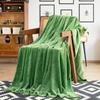 Customized 100%Polyester Super Soft Fashion Plain Flannel Blanket and Throws Factory China Warming Blankets for Winter King Size