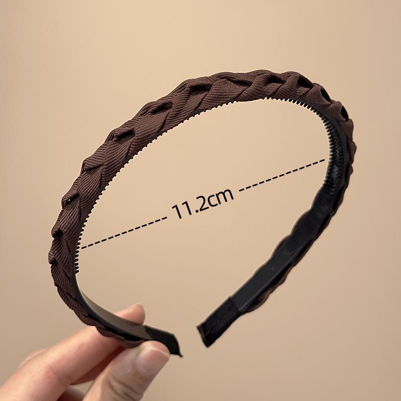 High-End Non-Slip Twisted Hair Headband for Women – Perfect for Washing Face, 2025