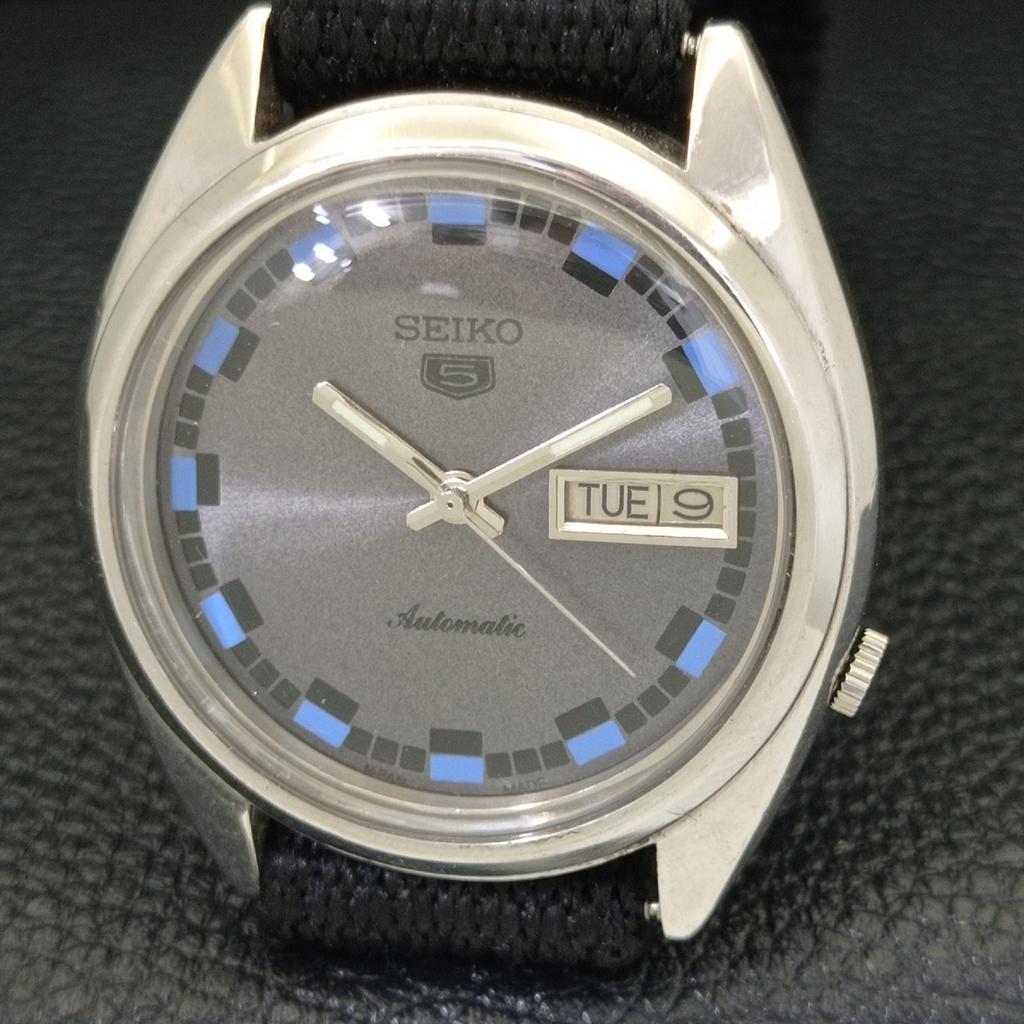 VINTAGE SEIKO 5 AUTOMATIC 7009A JAPAN MENS GREY COLOR DIAL WATCH A500093-2 R151a-a500093