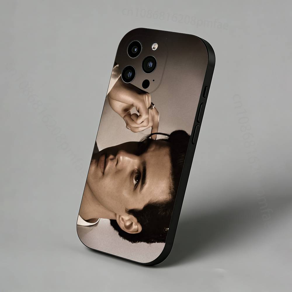 Singer S-Stephen S-Sanchez Slim Back Phone Case for iPhone 17 Air 16 Pro Max 16e 15 Plus 14 13 Mini 12 11 Protective Cover