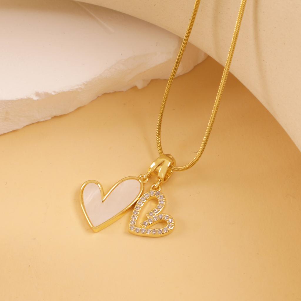 Necklace Korean Simple and Fashionable Heart with Consonance Shell Love Necklace Niche Design Sense Does Not Fade Hot Accessories